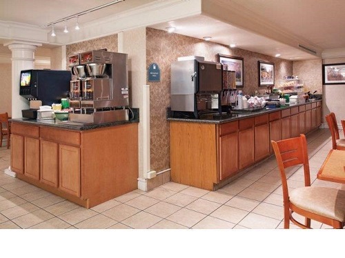 La Quinta Inn Rock Springs breakfast room